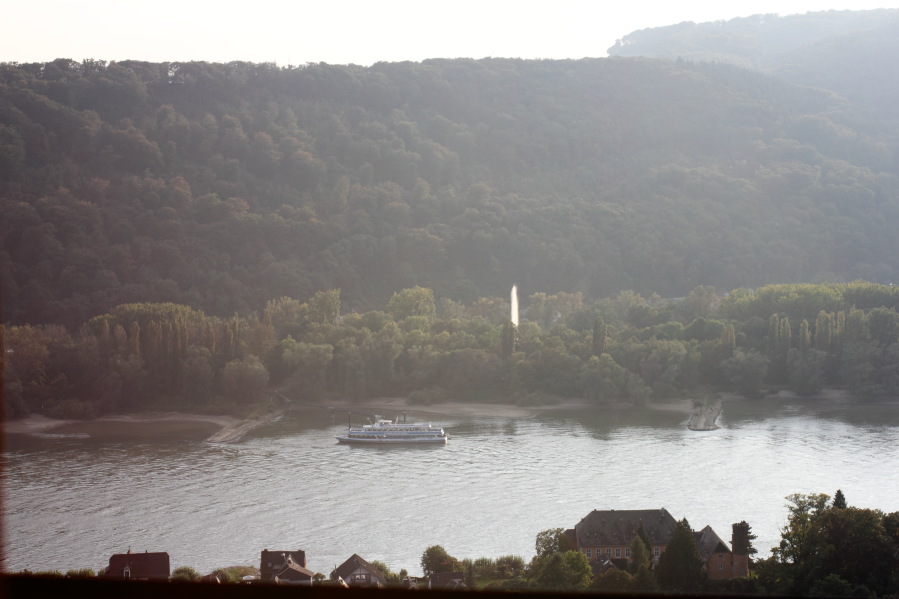 Lokation: Deutschland | Rheinland-Pfalz | Leutesdorf | Leutesdorf Kategorien: Landschaft, Geologie, Datum: 03.10.2014