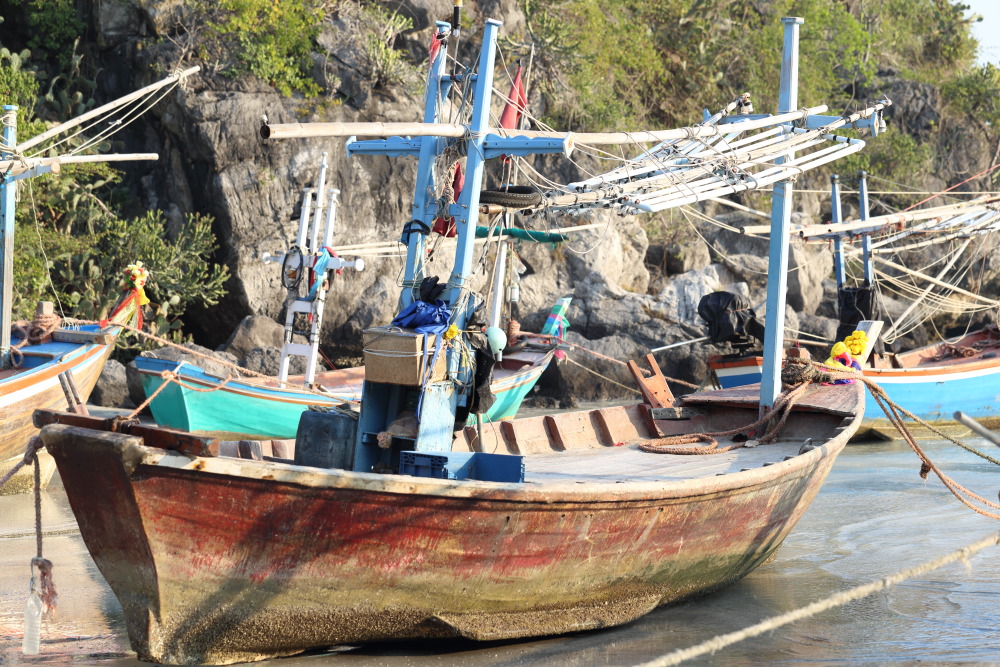 Lokation: Thailand | Prachuap Khirikhan | Kui Buri | Ban Khao Daeng Kategorien: Boote, Datum: 10.02.2016