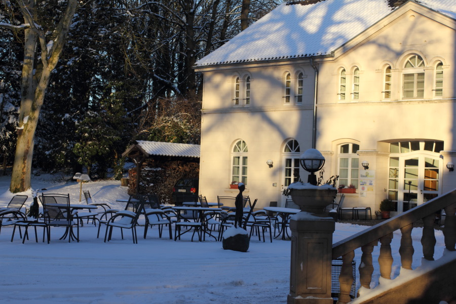 Lokation: Deutschland | Nordrhein-Westfalen | Essen | Oben im Eiberg Kategorien: Haus, Datum: 15.12.2010
