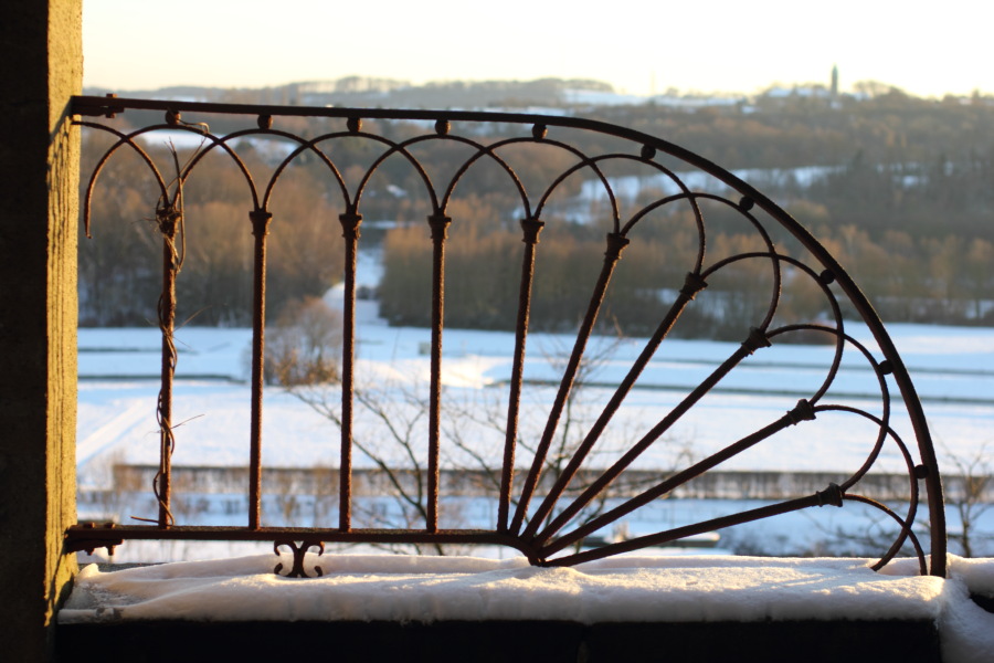 Lokation: Deutschland | Nordrhein-Westfalen | Essen | Oben im Eiberg Kategorien: Winter, Datum: 15.12.2010
