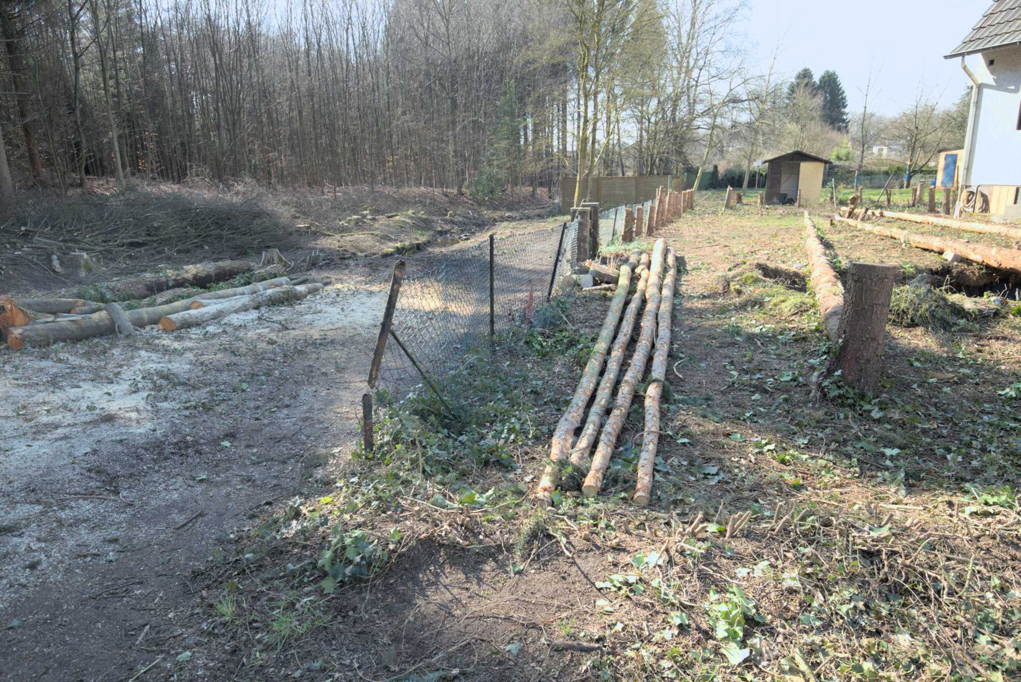Lokation: Deutschland | Nordrhein-Westfalen | Rheinisch-Bergischer Kreis | Bergisch Gladbach Kategorien: Beeinträchtigung, Datum: 26.03.2016